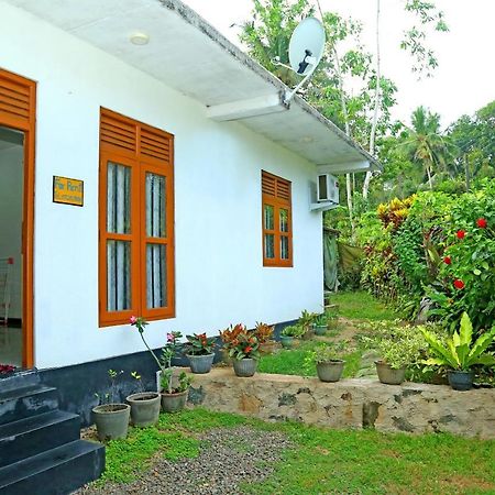 Global Lake Villa Hikkaduwa Ngoại thất bức ảnh