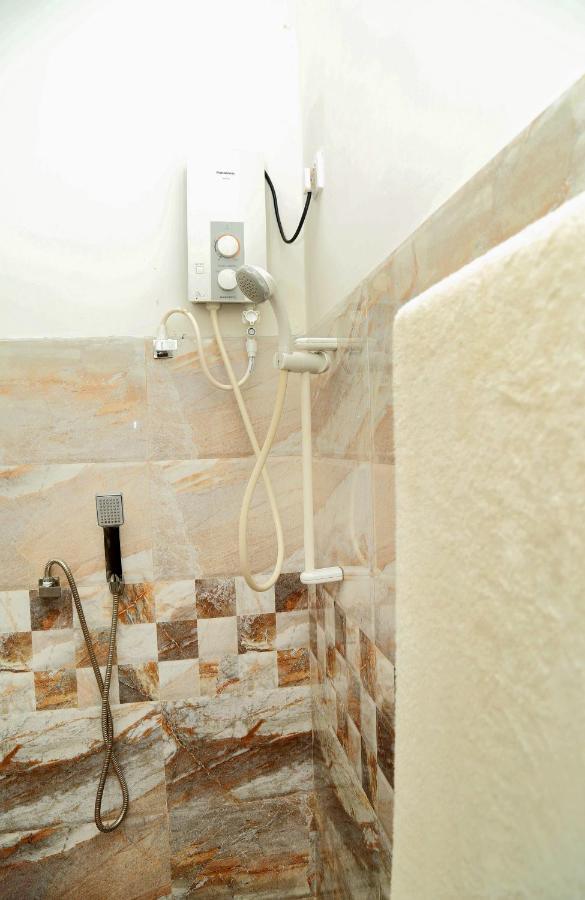Global Lake Villa Hikkaduwa Ngoại thất bức ảnh